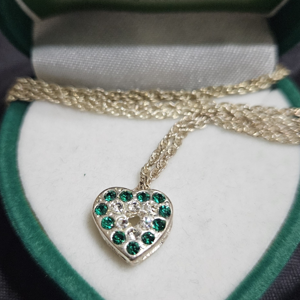 Elegant Sterling Gold Heart Pendant Necklace with Green Accents